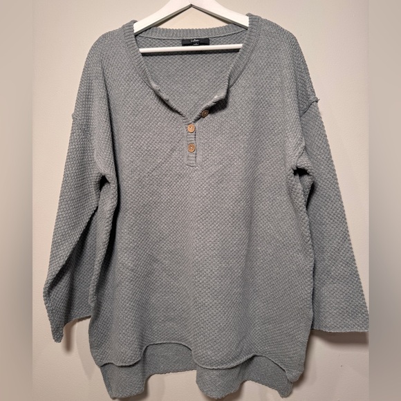 Lulus Sweaters - Lulu’s Textured Henley Knit Pullover — Light Grey (Size small)